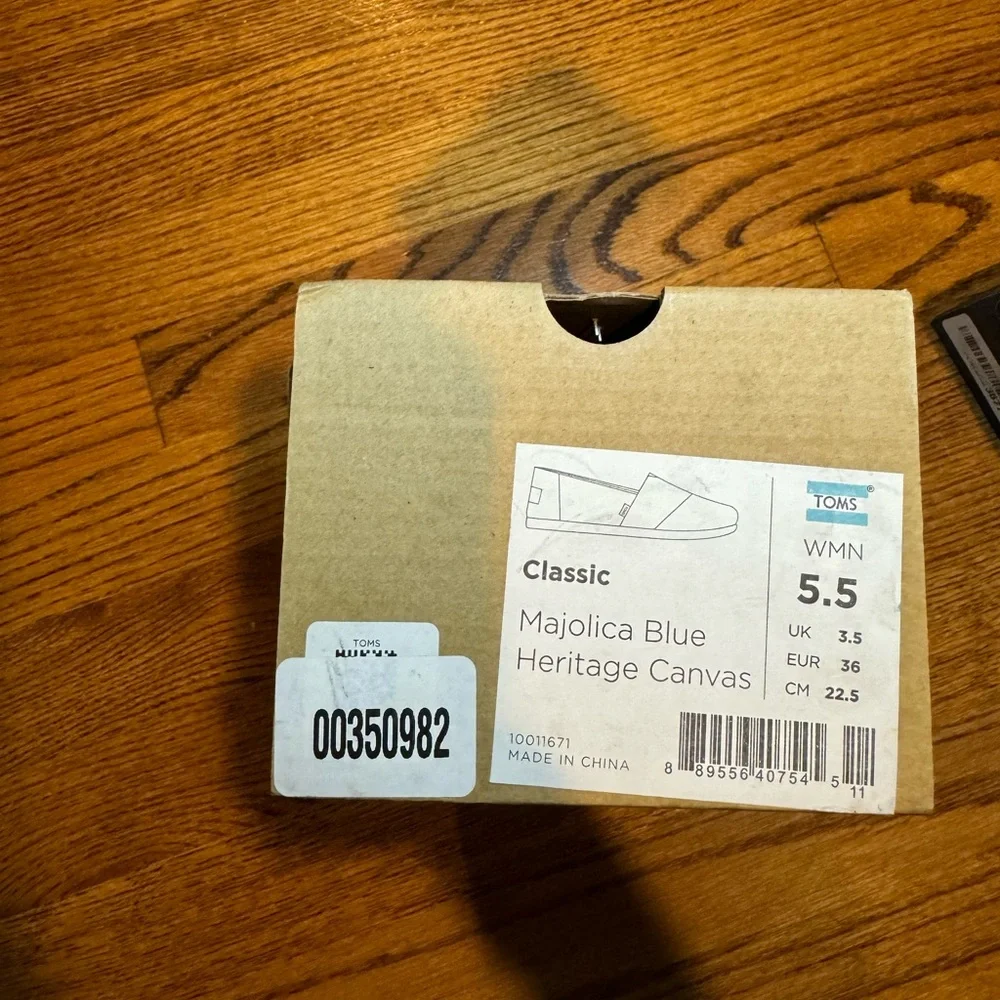 NIB Tom’s Women’s Heritage Canvas Classic Slip On Shoes‎ Majolica Blue Size 5.5